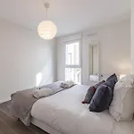 LAURA - Appartement proche gare, arrivée 24 24