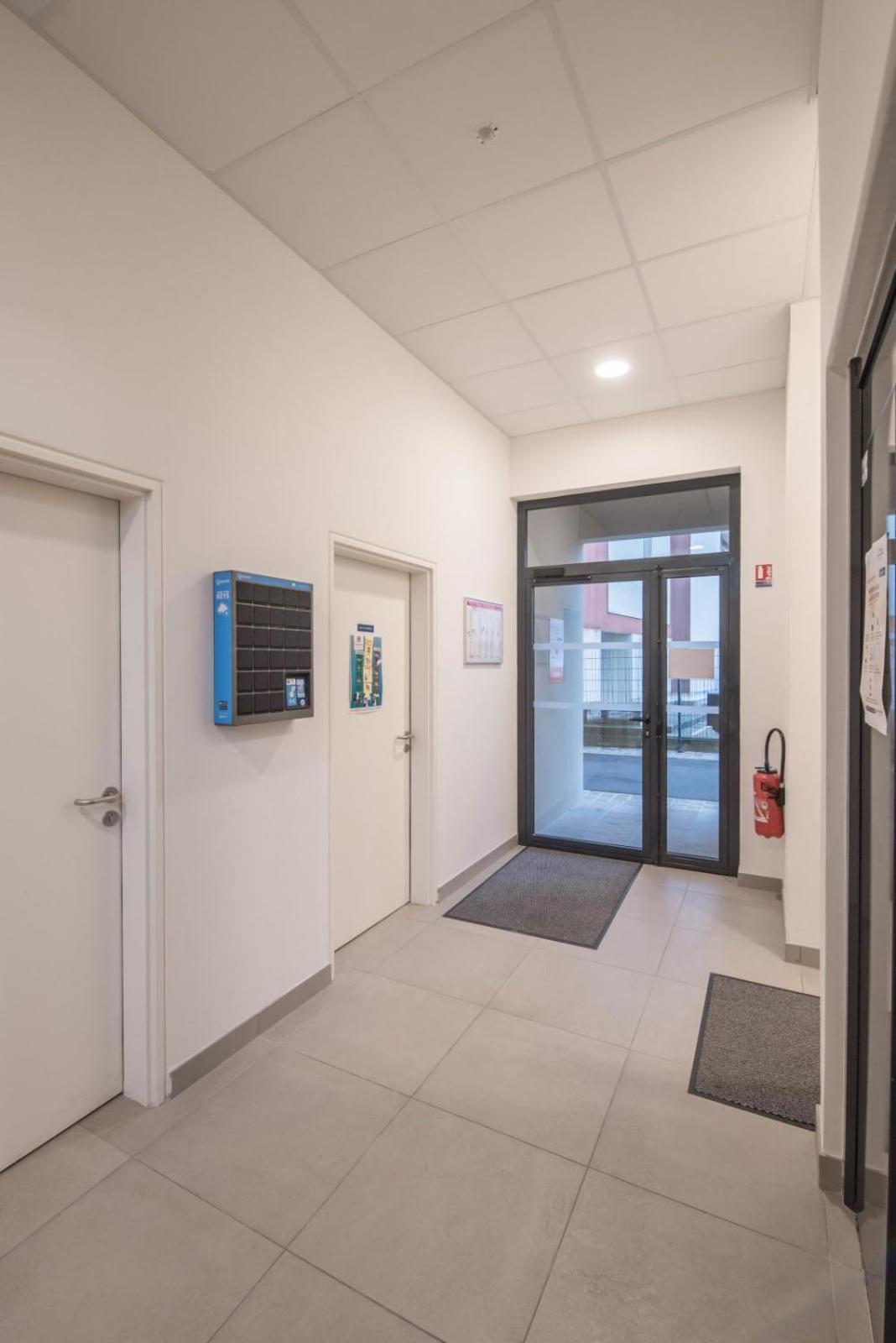 Laura - Proche Gare, Arrivée 24 24 Appartement Le Mans